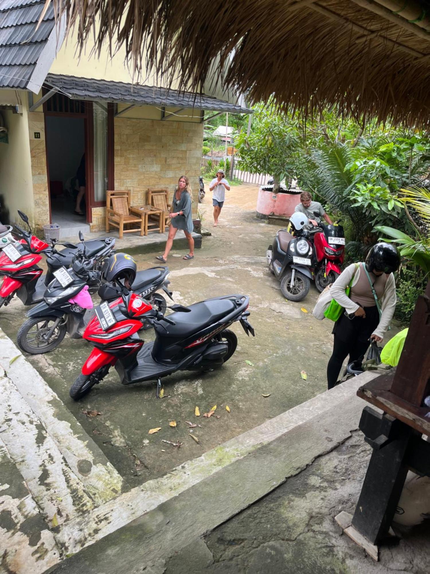 Roy Homestay Kuta Kuta  Extérieur photo