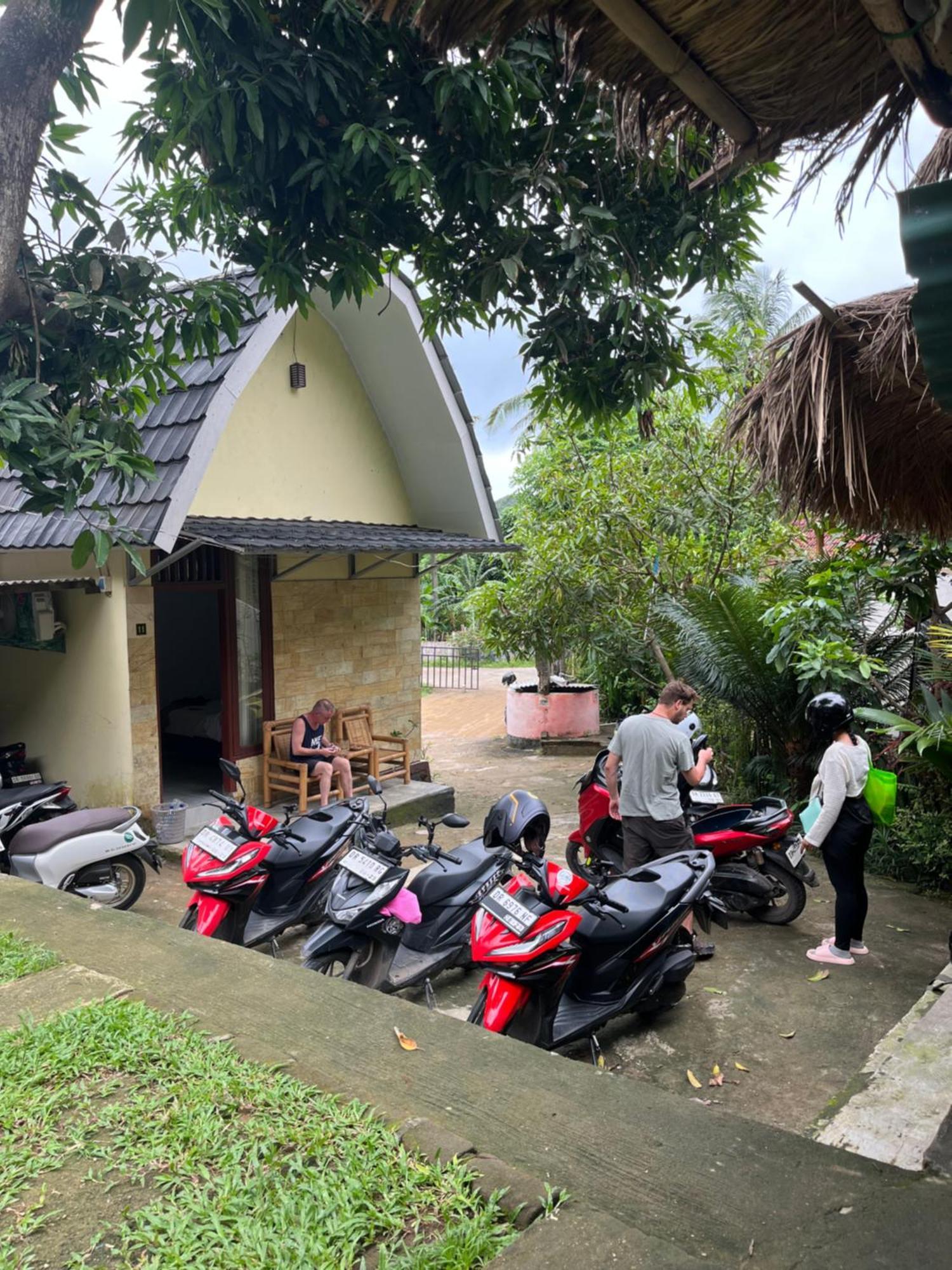 Roy Homestay Kuta Kuta  Extérieur photo